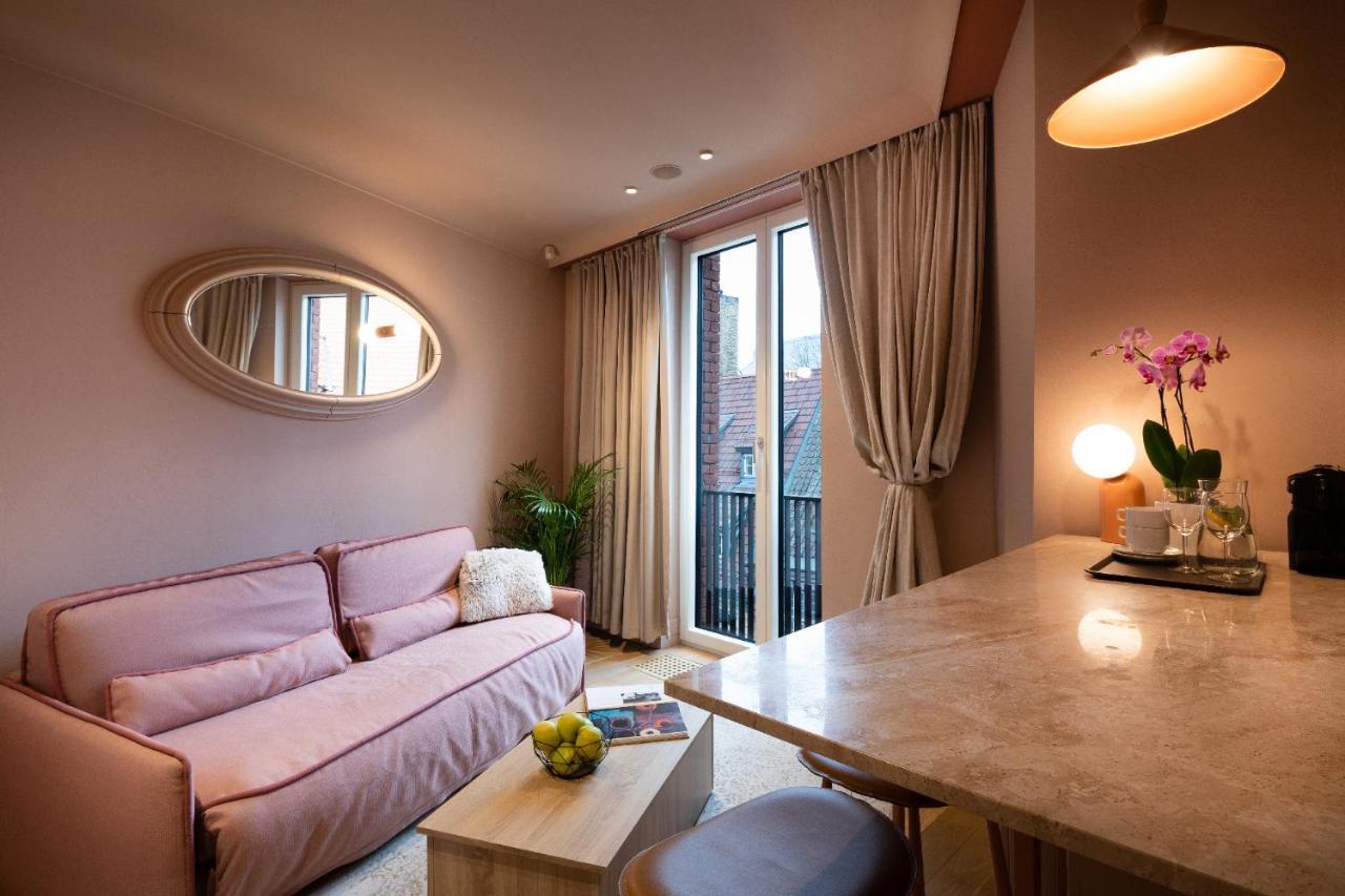Redstone Apartments Riga Extérieur photo