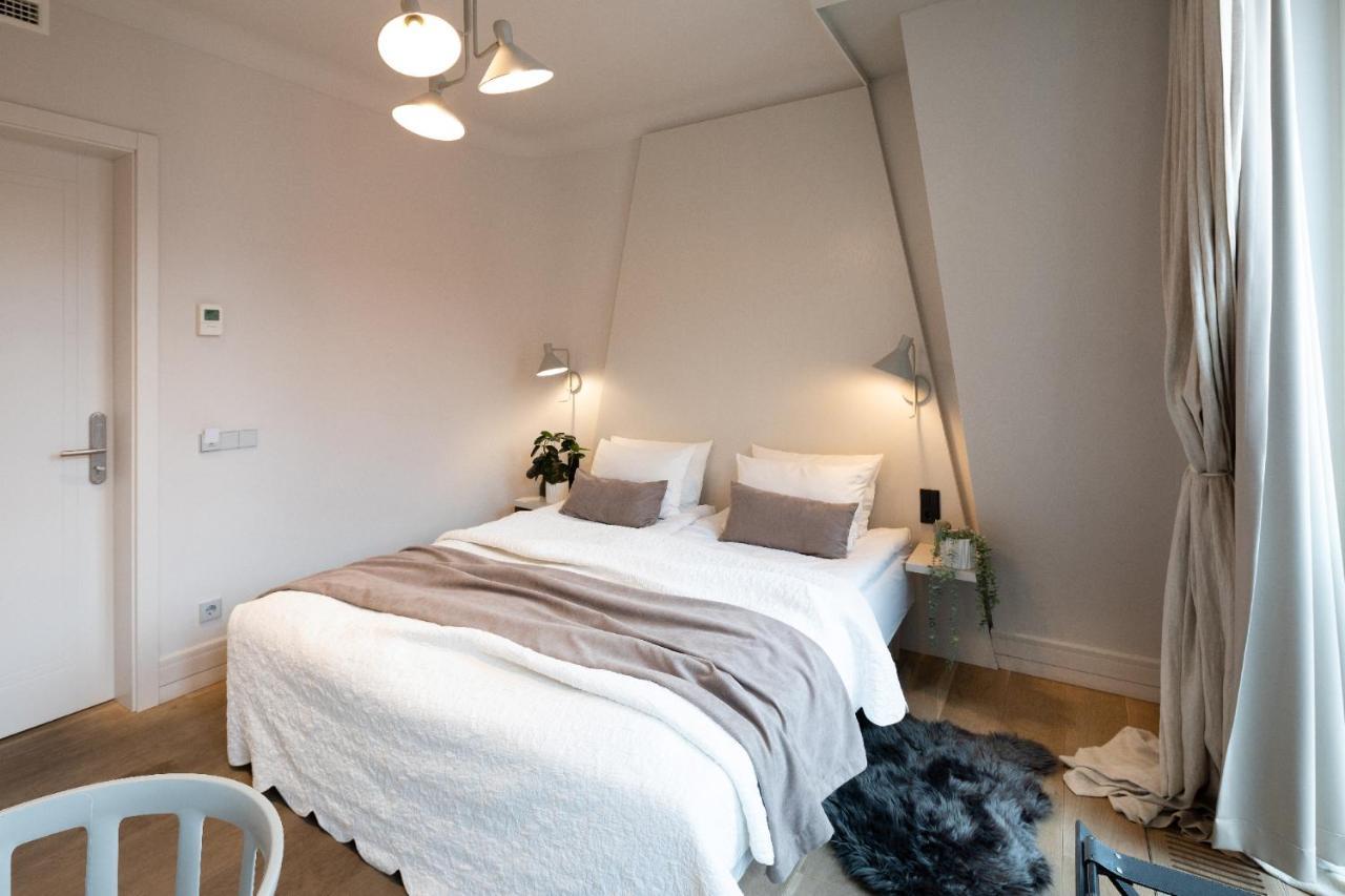 Redstone Apartments Riga Extérieur photo